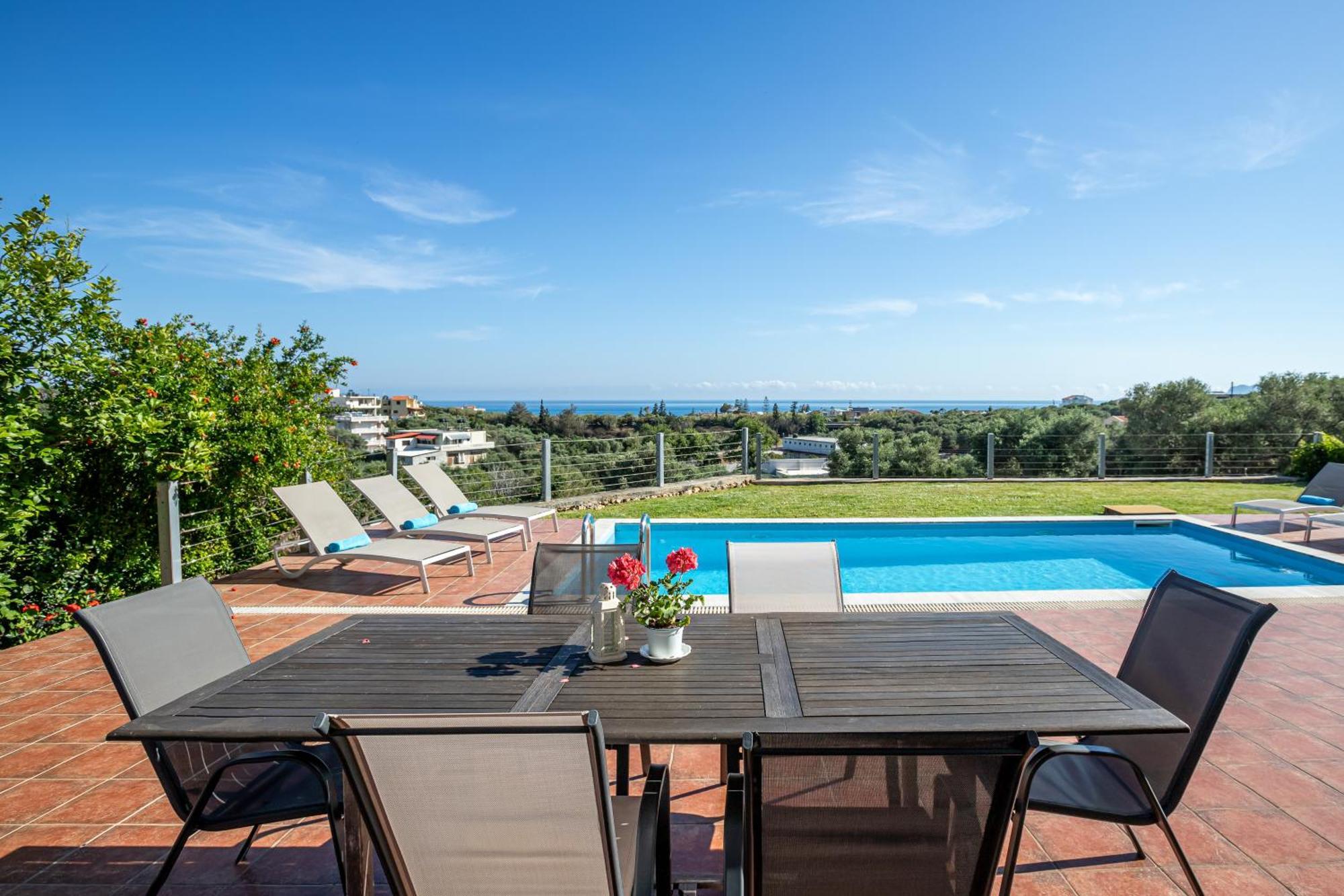 Dimitra Apartment With Private Pool And Sea View -The Ground Floor Of A Two Storey Building Daráco Kültér fotó